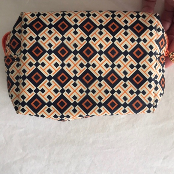 Tory Burch Accessories - Tory Burch cosmetic bag